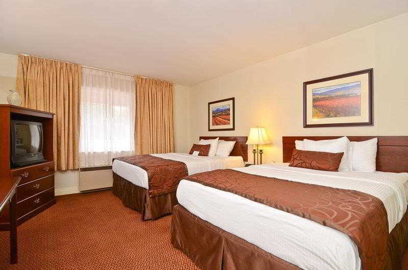 Red Roof Inn & Suites Hazleton Δωμάτιο φωτογραφία